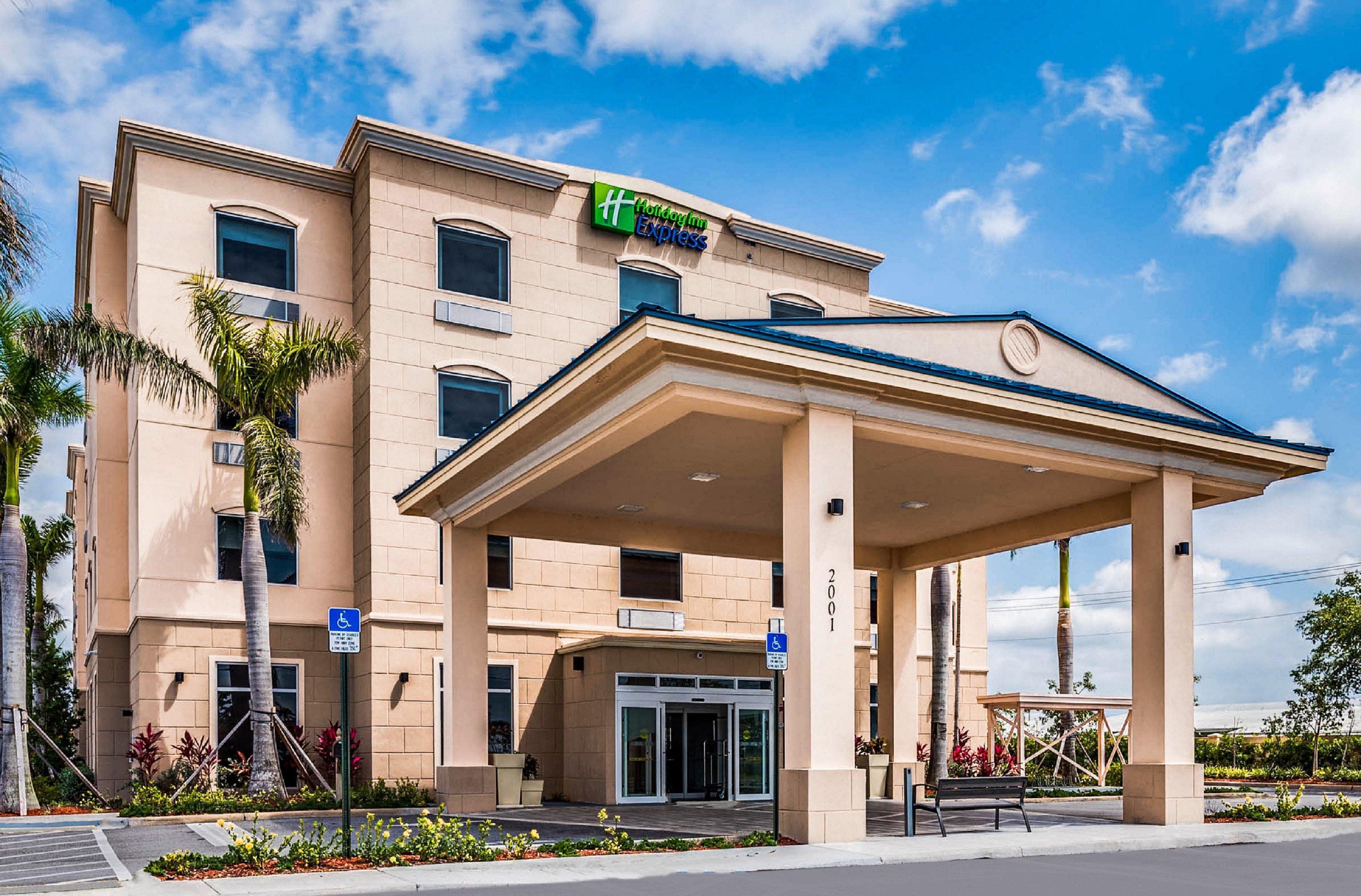 Holiday Inn Express & Suites Boynton Beach West By Ihg Extérieur photo