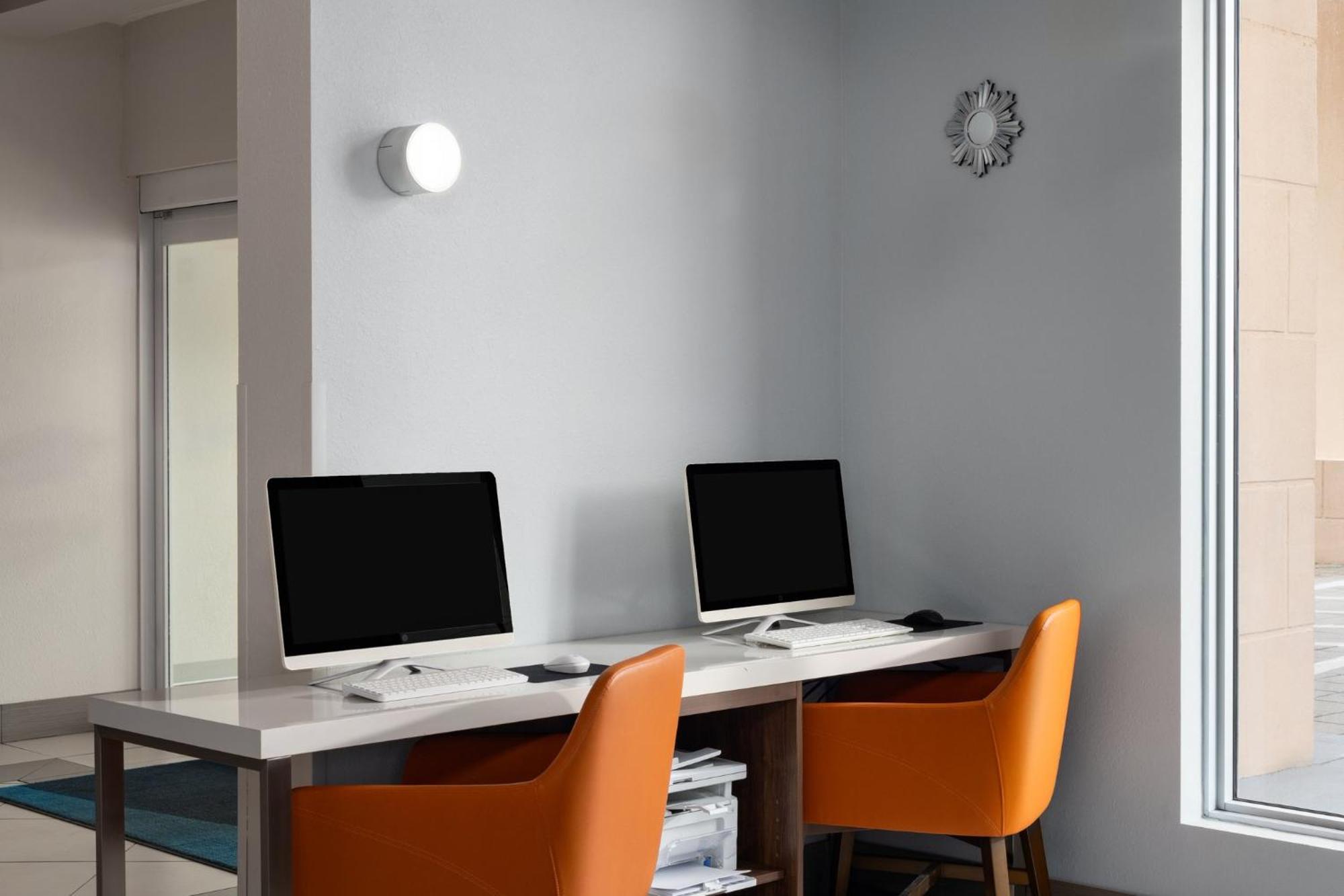 Holiday Inn Express & Suites Boynton Beach West By Ihg Extérieur photo