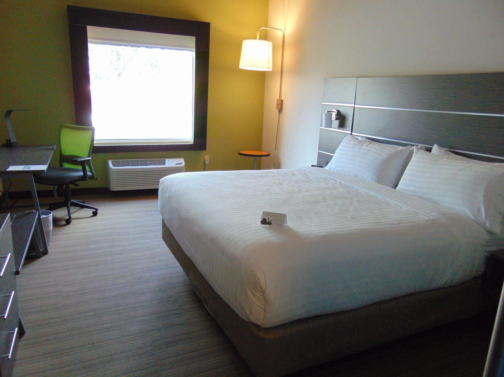 Holiday Inn Express & Suites Boynton Beach West By Ihg Extérieur photo